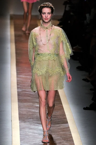 Look 23